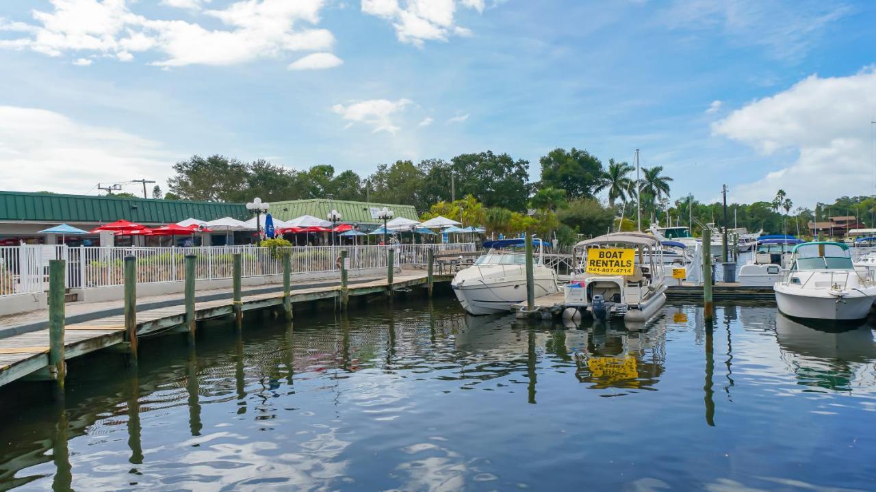 Waterfront Room, Heated Pool, Tiki Bar & Grill Σεϊρασότα Εξωτερικό φωτογραφία